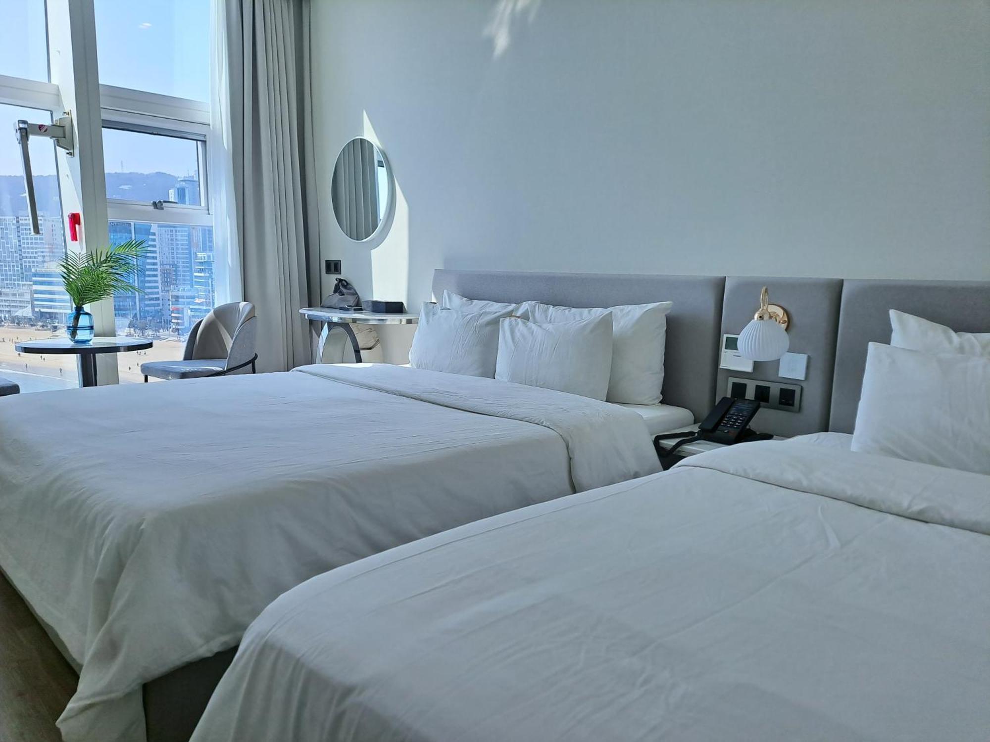 Ocean The Point Hotel Busan Exteriör bild
